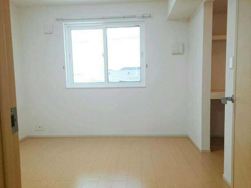 プリュス アムール 101・LDK 画像3 プリュス アムール 101・LDK 画像3