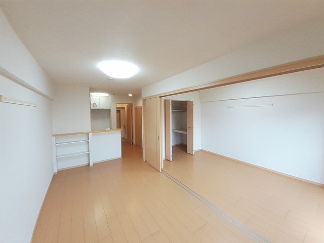 シュガーホーム 102・洋室 画像2