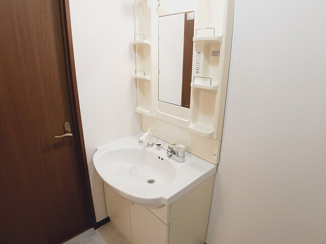 プレスティージ迎山 Ⅰ 201・洋室 画像9 プレスティージ迎山 Ⅰ 201・洋室 画像9