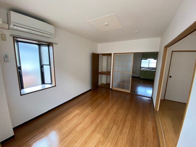 プレスティージ迎山 Ⅰ 103・洋室 画像8 プレスティージ迎山 Ⅰ 103・洋室 画像8