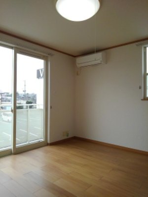 ニューメゾン 202・洋室 画像18 ニューメゾン 202・洋室 画像18