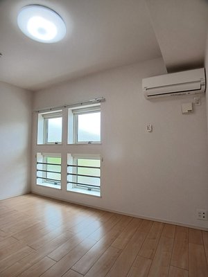 Ｅａｓｔ　Ｈｉｌｌ 303・洋室 画像12
